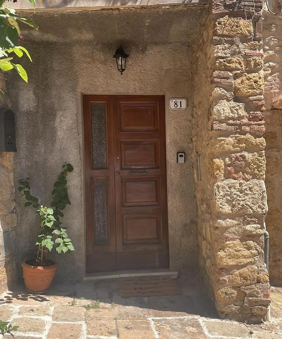 81Passi Vila Casale Marittimo 0*,  Itália